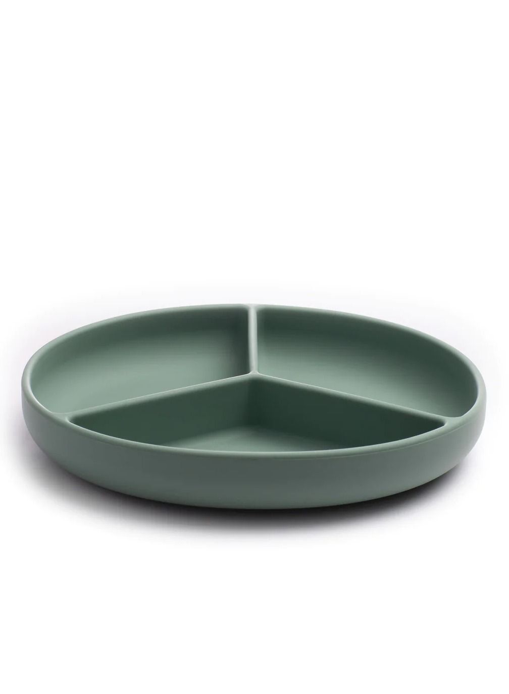 The Pippeta Silicone Suction Plate with 3 Sections is designed to make mealtime easier, cleaner, and more organized. The divided compartments help serve balanced meals while keeping different foods neatly separated. Its strong suction base keeps the plate
