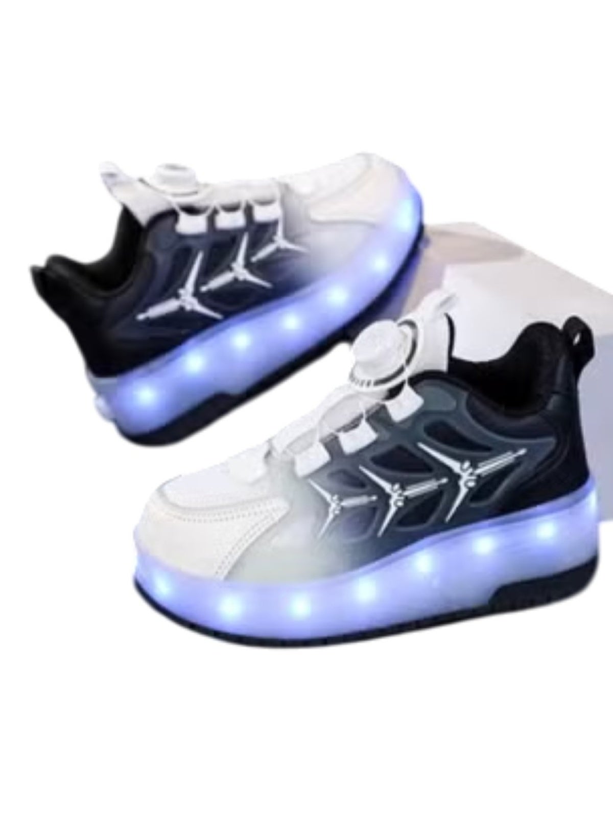 حذاء تزلج XF11 أبيض وأسود بعجلتين وإضاءة LED للأطفال - مقاس 34 (الطول الداخلي 22 سم)